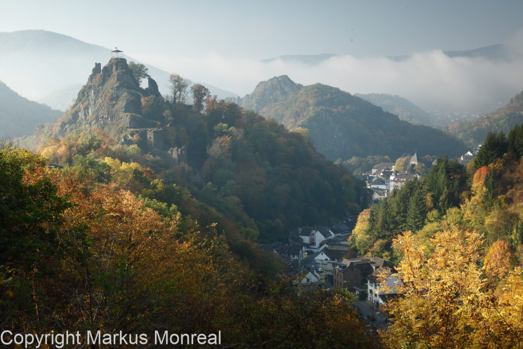 Altenahr mit Burg Are